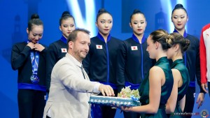 podium group sf 06321a copia simone ferraro ph